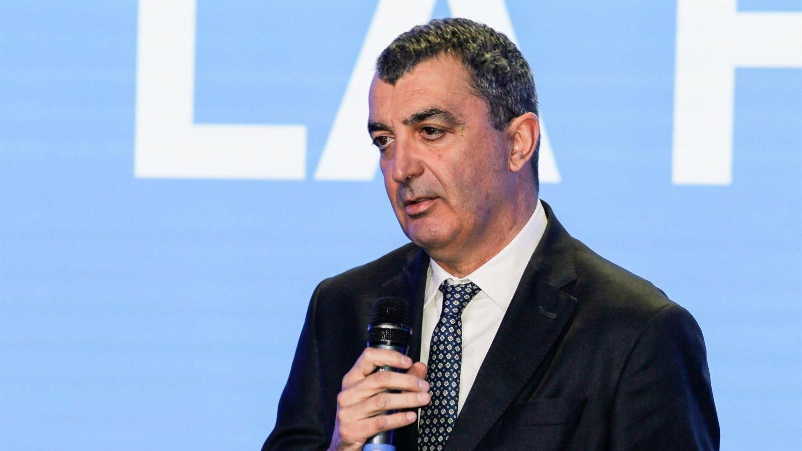 Guillén reclama respeto para La Vuelta tras las protestas que alteraron la etapa final en Madrid