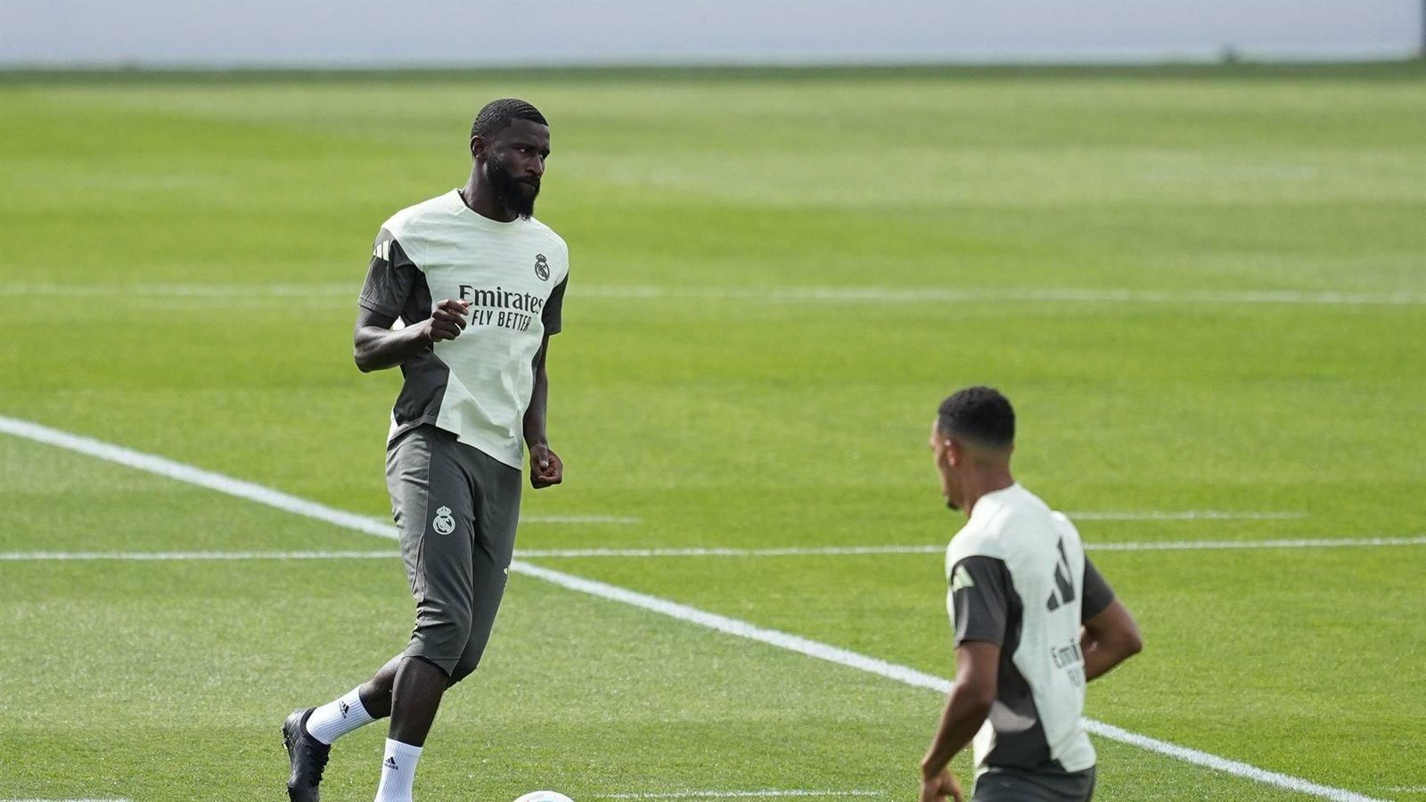 Antonio Rüdiger sufre una lesión muscular que le apartará varias semanas del Real Madrid