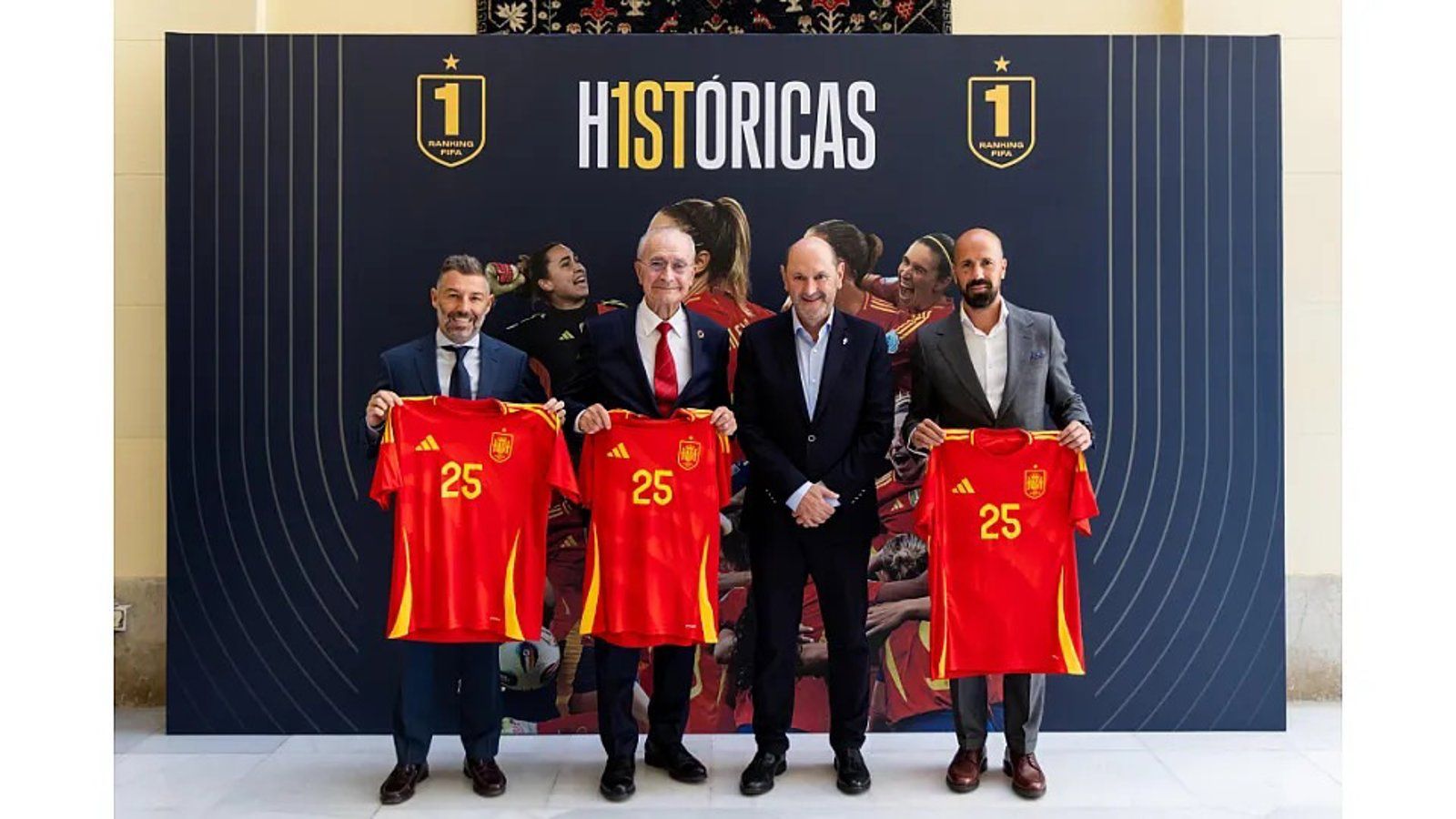 Málaga se prepara para recibir el partido de Liga de Naciones femenina entre España y Suecia