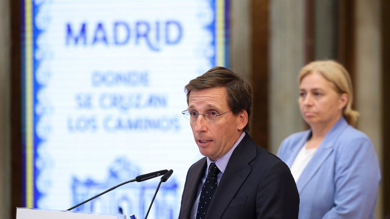 Almeida exige al Gobierno eliminar la tasa de reposición para cubrir mil vacantes en la Policía Municipal
