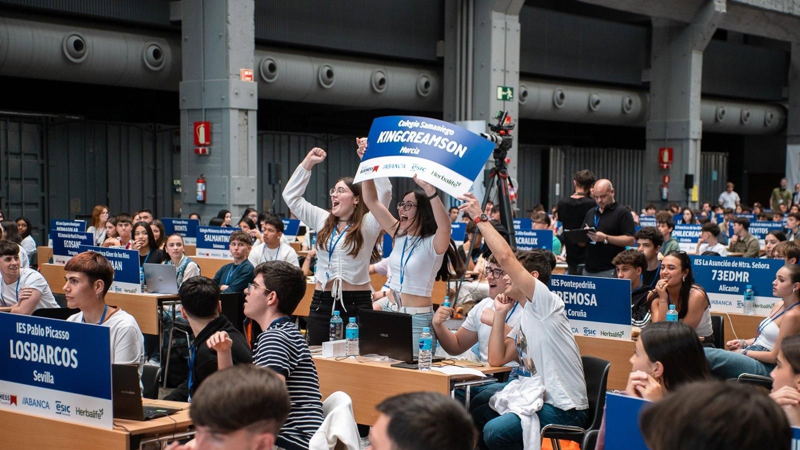 Miles de estudiantes podrán competir como empresarios virtuales con Young Business Talents