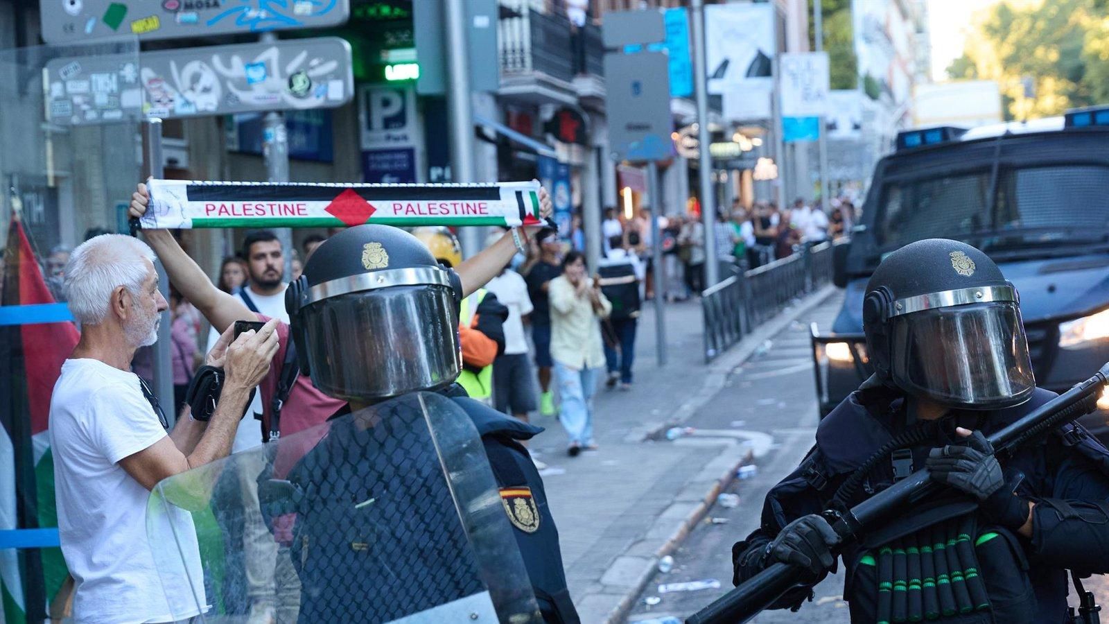 La Comunidad culpa al delegado del Gobierno de facilitar los disturbios en La Vuelta
