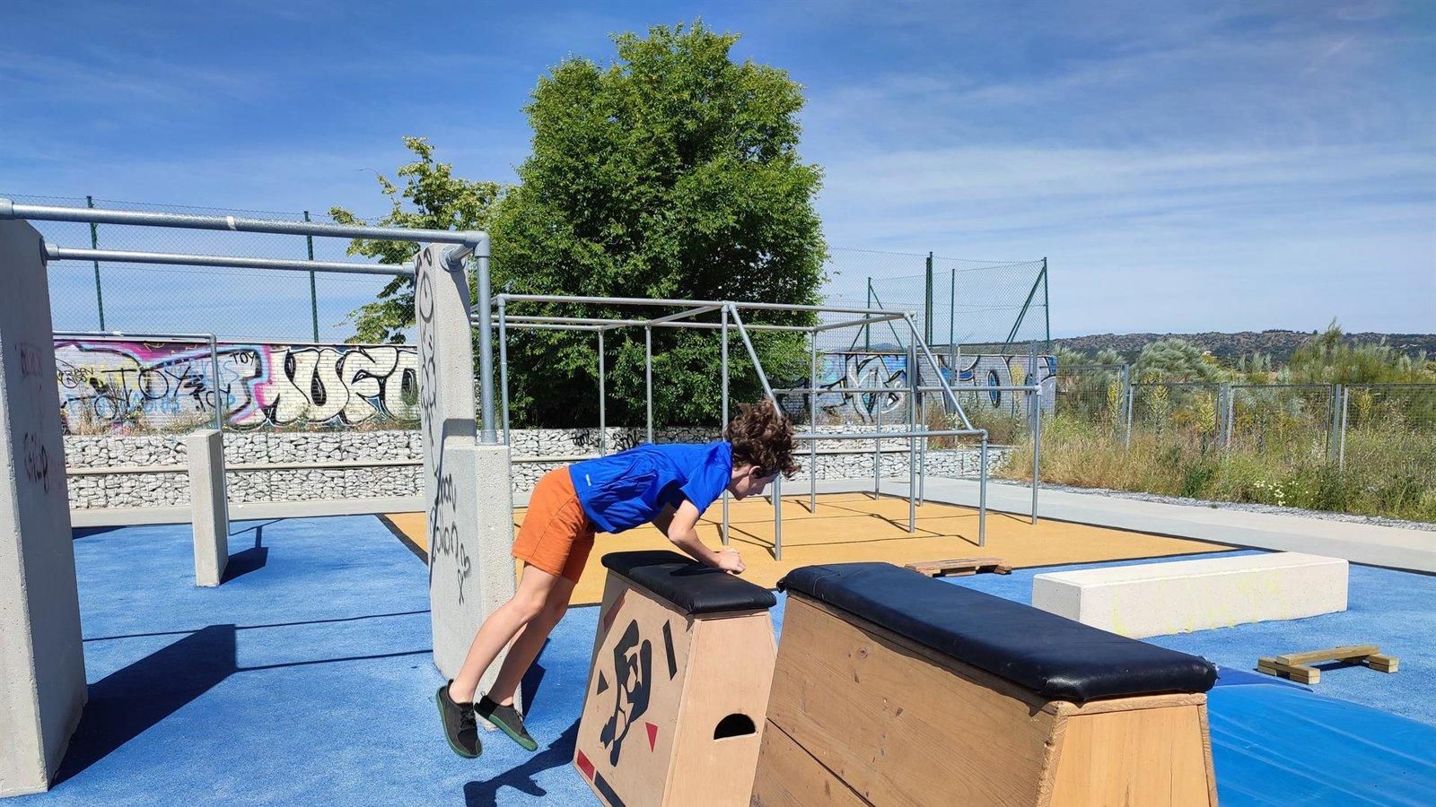 Las Rozas ofrece actividades solidarias, de salud mental y cine para jóvenes este otoño