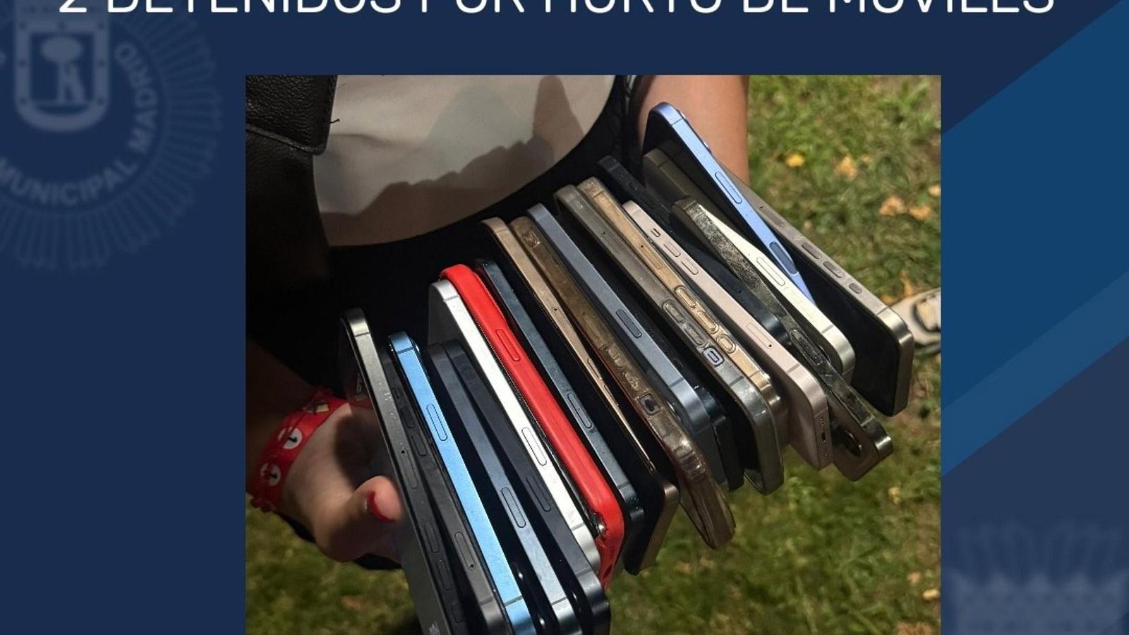 Dos detenidos por robar 21 teléfonos iPhone en el festival Jardín de las Delicias