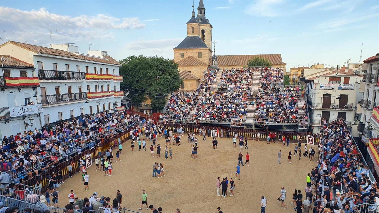 Herido grave por asta de toro un hombre de 38 años en las fiestas de Arganda del Rey