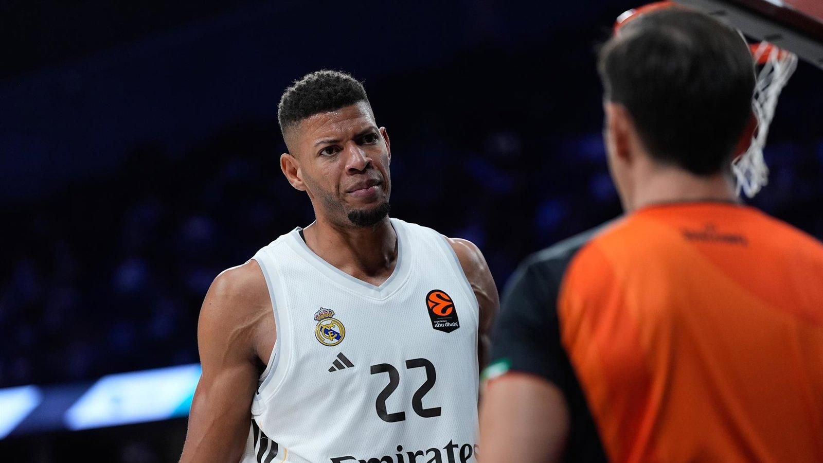 Walker y Blatt castigan al Real Madrid en Belgrado (92-91)