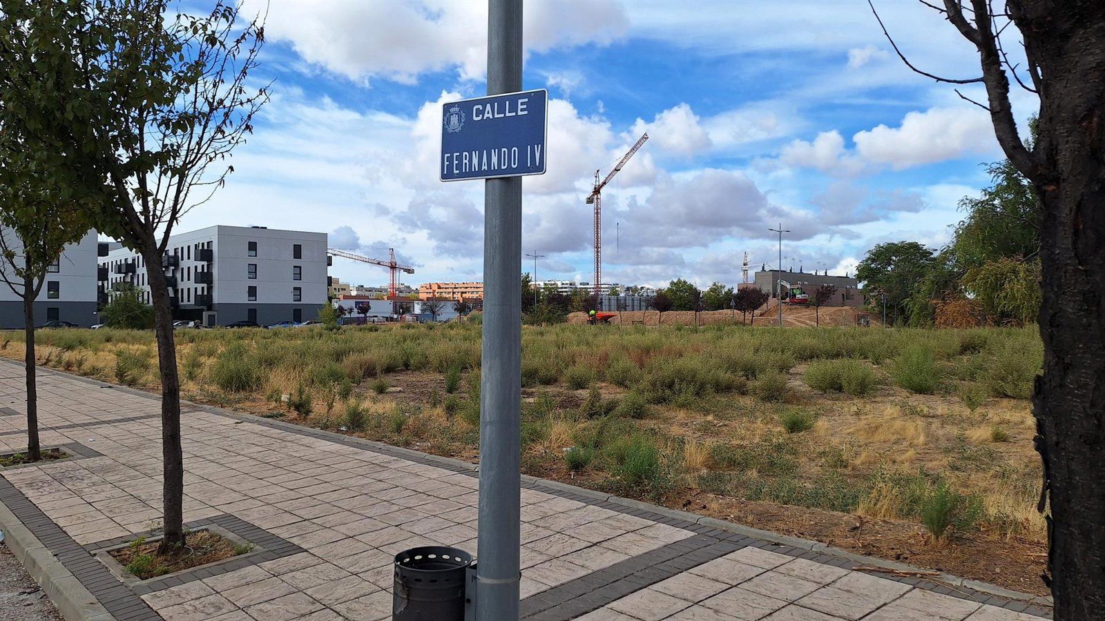 Alcalá cede dos parcelas a la Comunidad de Madrid para construir 200 viviendas del Plan Vive Joven