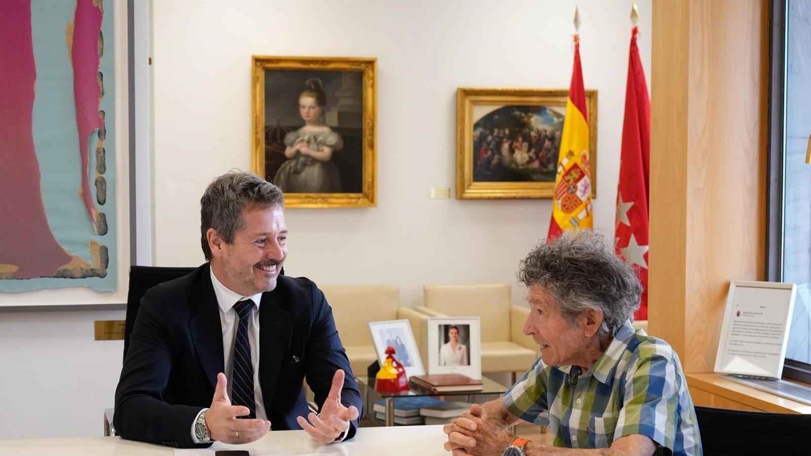 Carlos Soria homenajeado en Madrid tras coronar el Manaslu a los 86 años