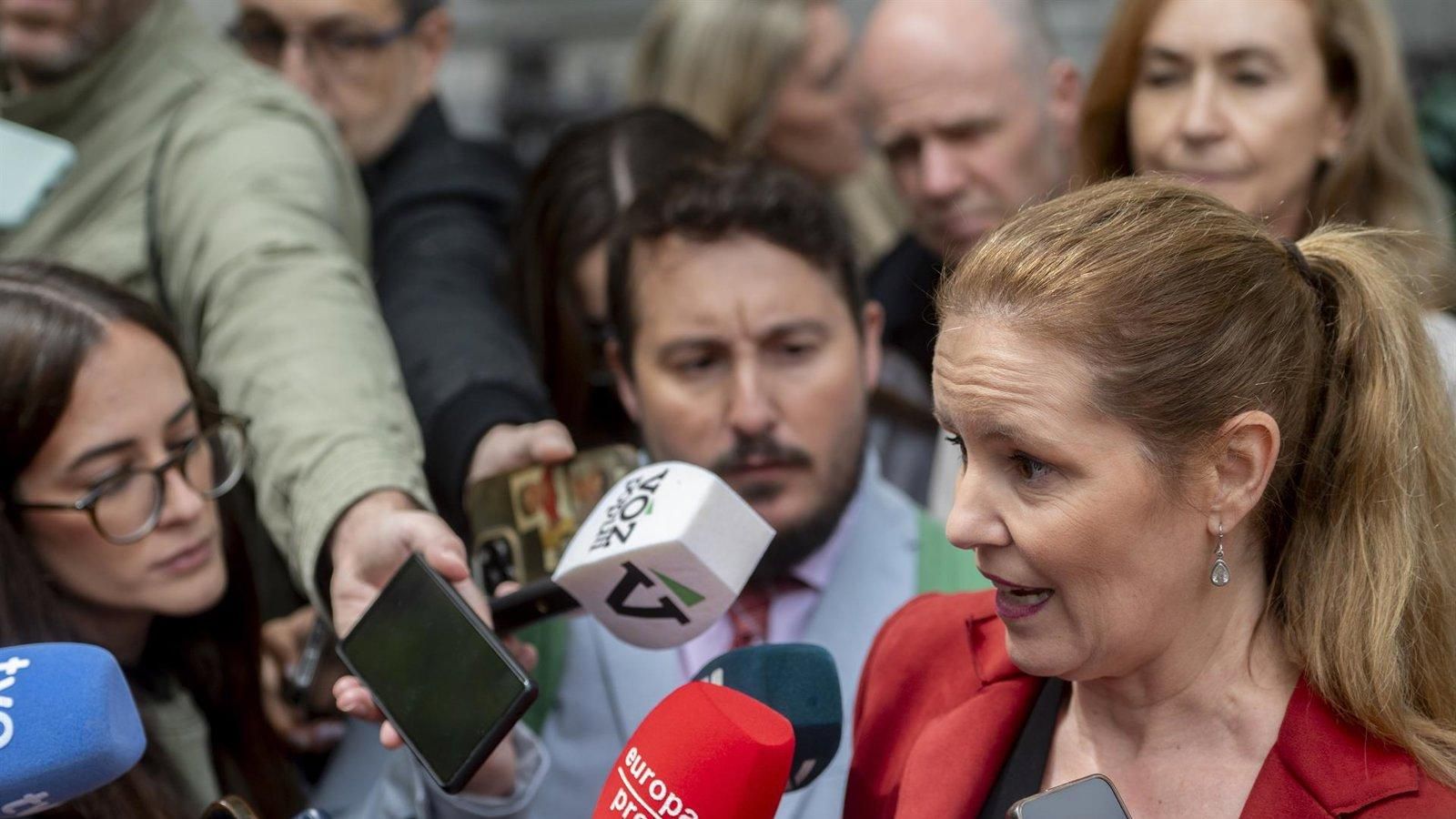 La Comunidad de Madrid acusa al Gobierno de bloquear la repatriación de menores con conductas problemáticas