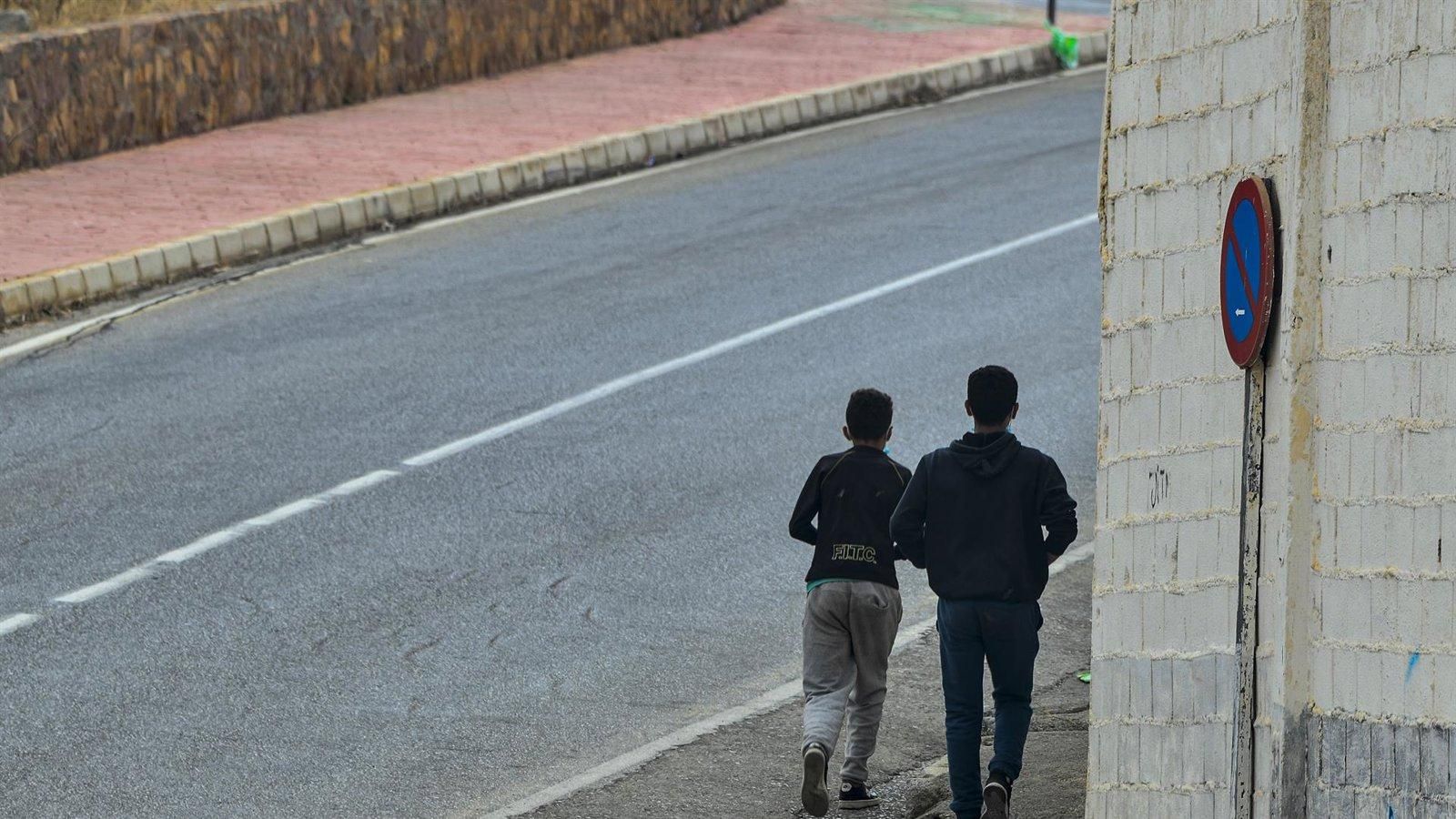 La Comunidad pide repatriar a 56 menores no acompañados por su “imposible” integración