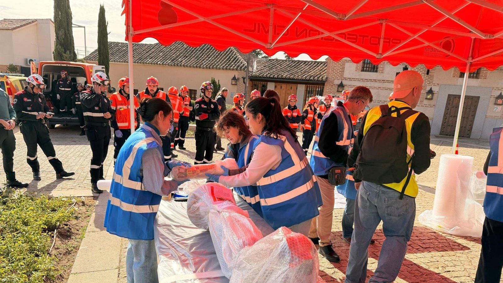 Simulacro de incendio en una iglesia de Boadilla para proteger su patrimonio cultural