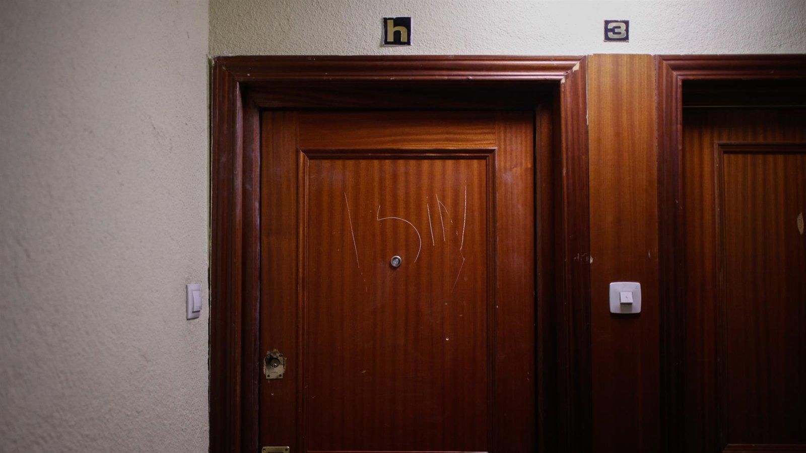 La Comunidad de Madrid tutela de urgencia al bebé de la mujer asesinada en Villaverde