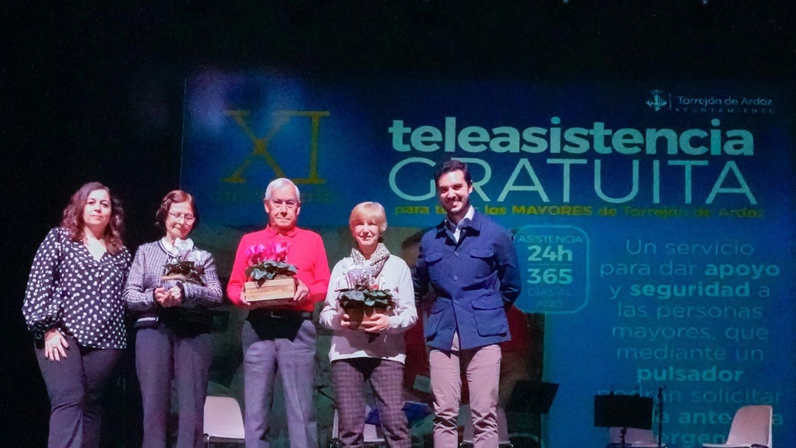 Torrejón de Ardoz ofrece servicio de teleasistencia gratuita a 1.520 mayores