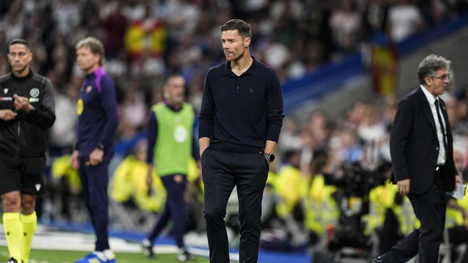 Xabi Alonso celebra la conexión con el Bernabéu tras ganar el Clásico