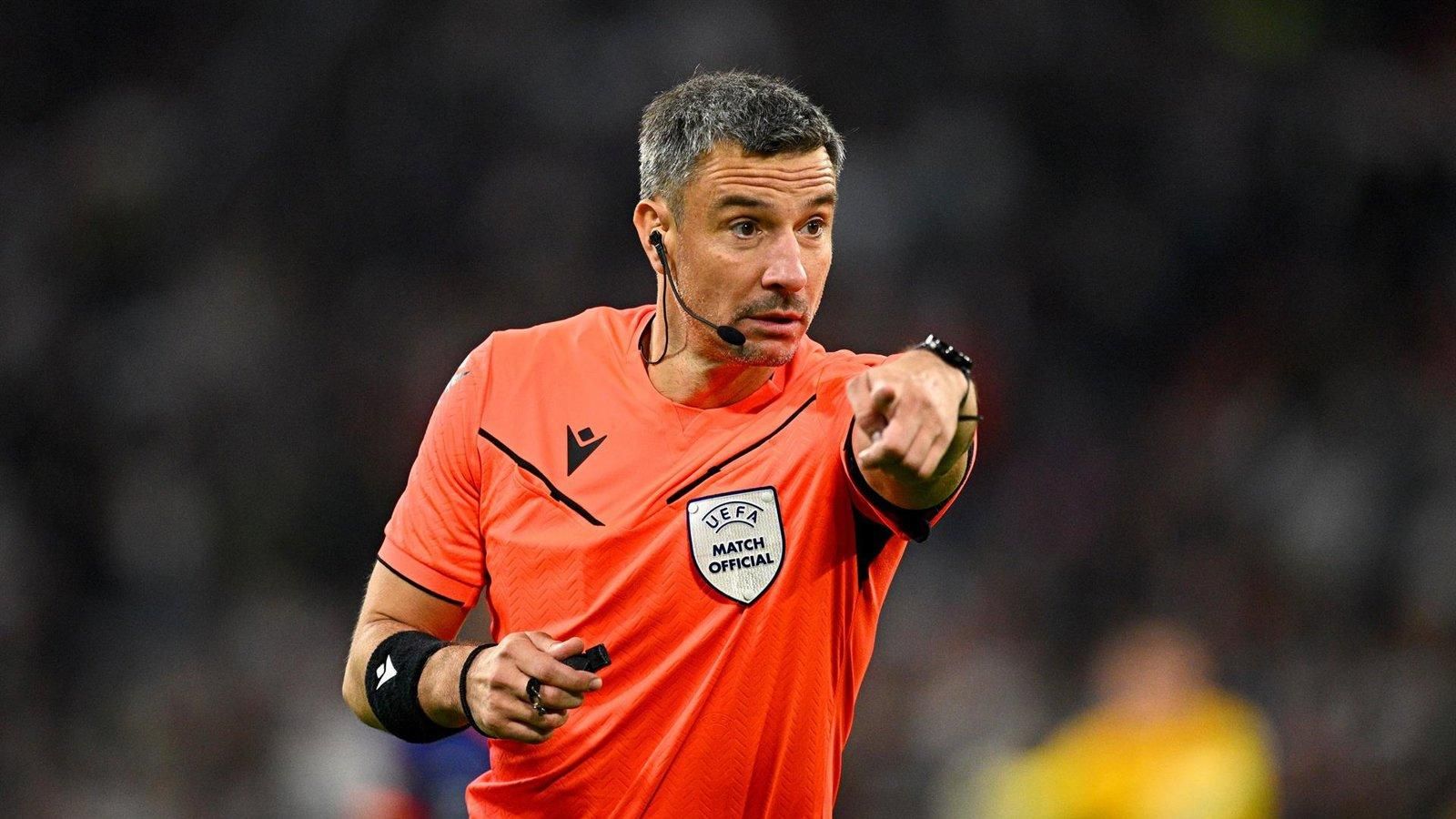 Slavko Vincic dirigirá el encuentro entre el Chelsea y el Barça en la Champions League