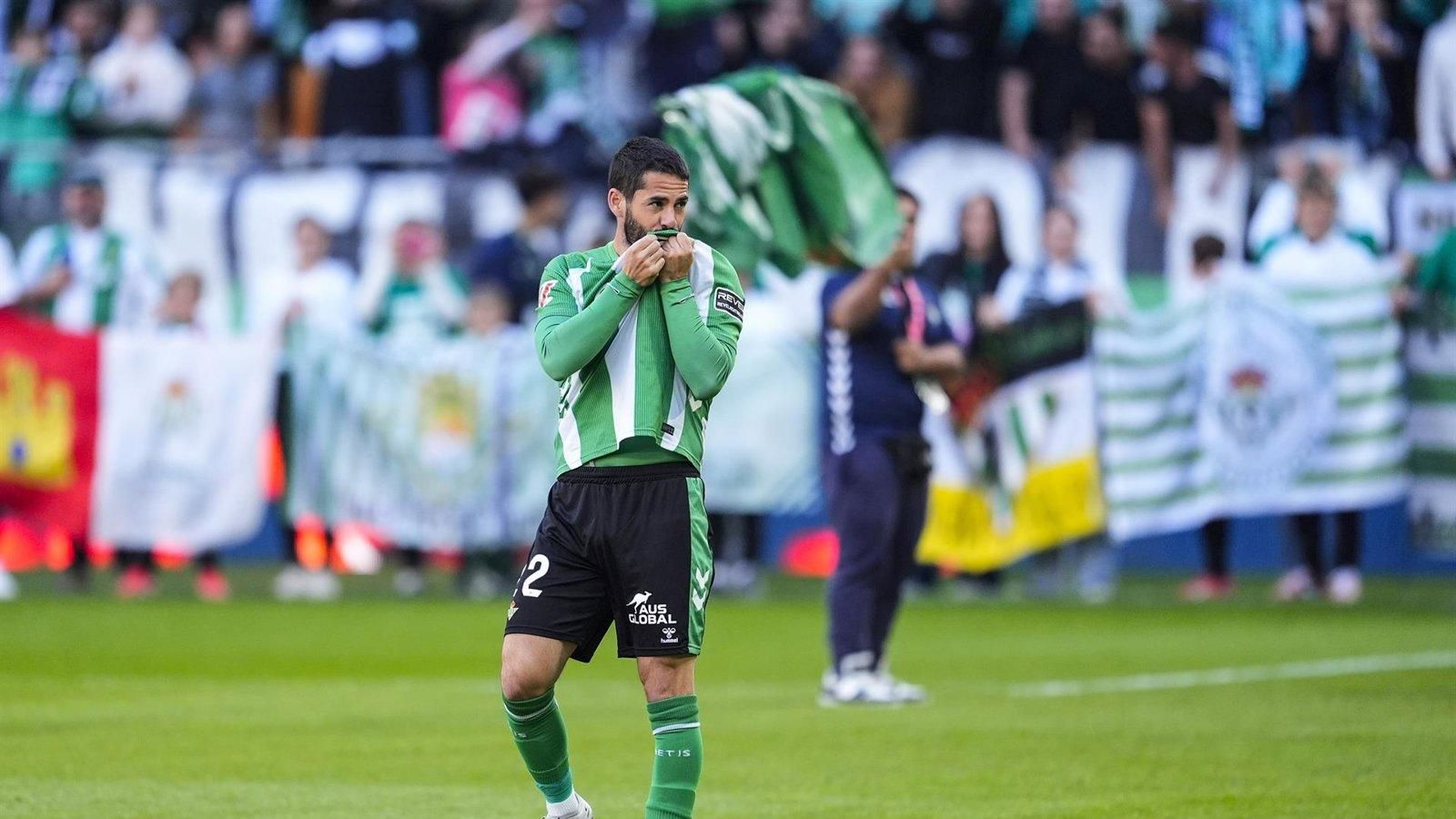 El Betis empata en el regreso de Isco y el Rayo empata ante el Oviedo