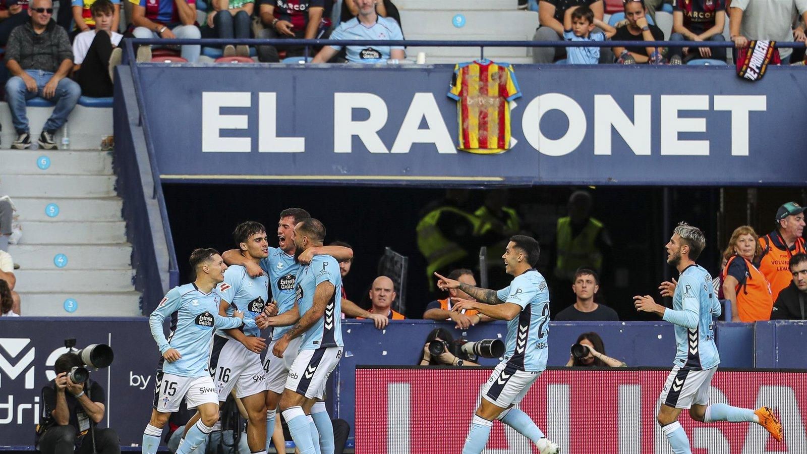 El Celta suma otra victoria y el Alavés supera al Espanyol