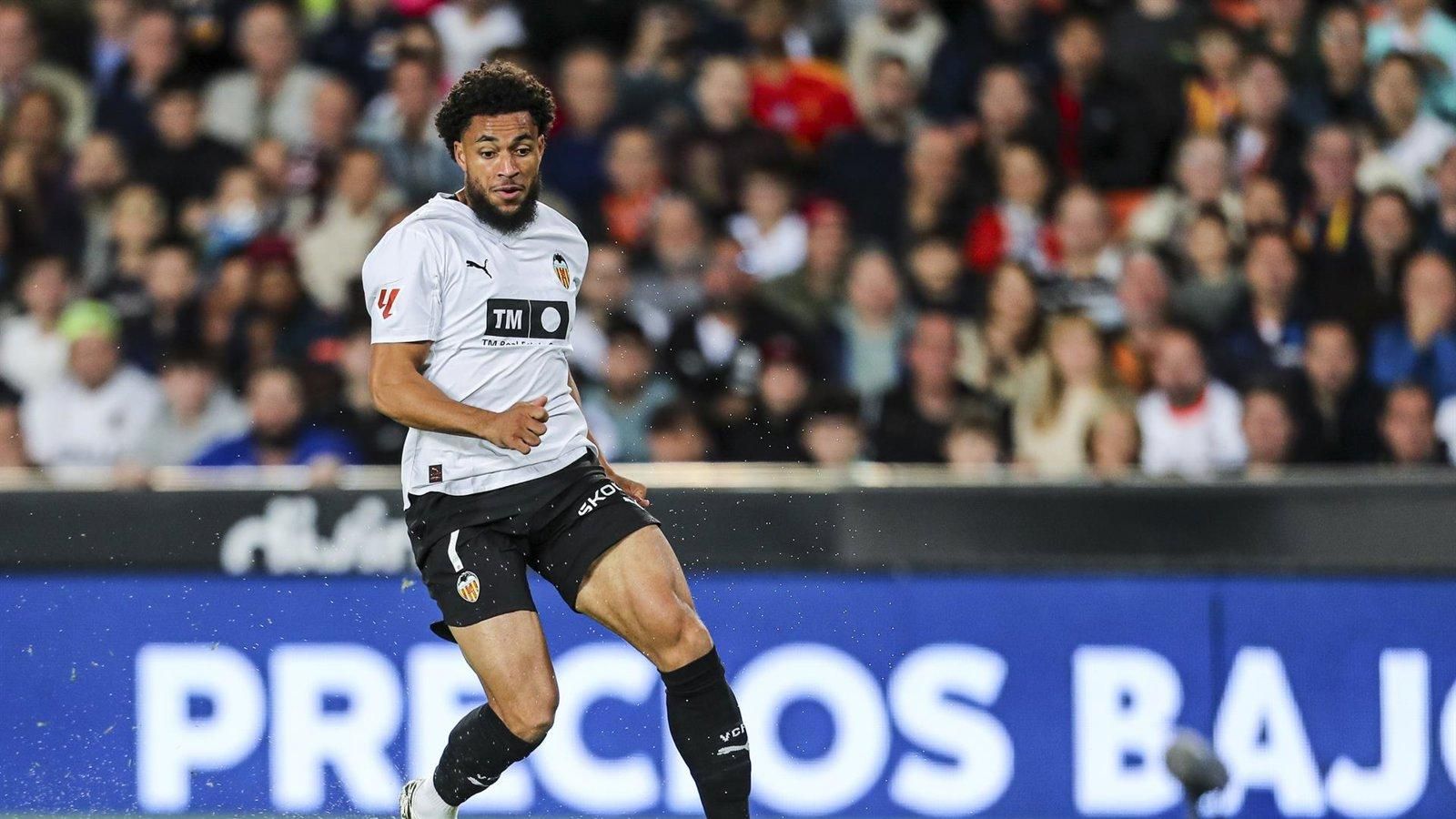 Valencia y Levante se enfrentan en Mestalla en un derbi crucial