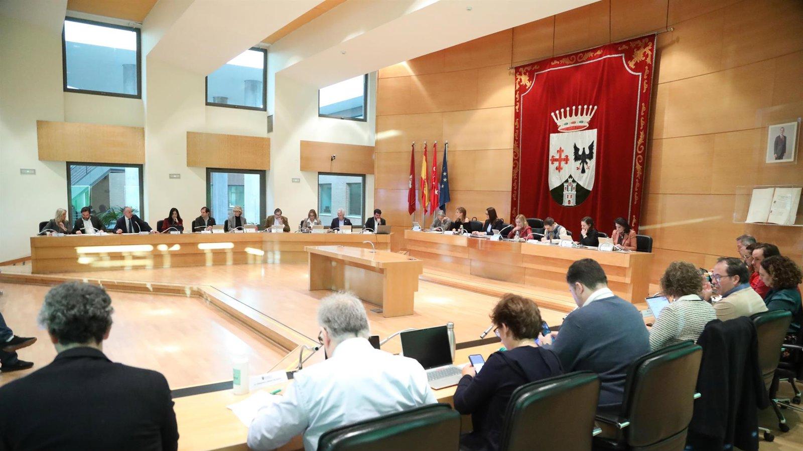 Alcobendas aprueba un manifiesto en defensa de autónomos y rechaza la política fiscal del Gobierno central