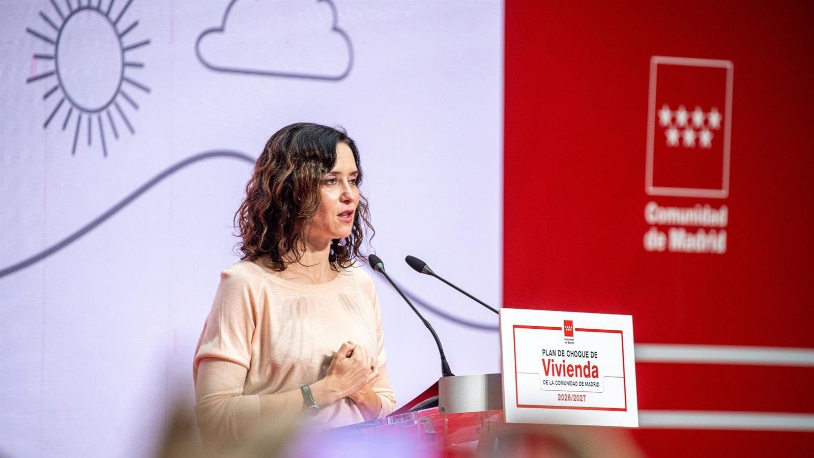 Ayuso acusa al Gobierno de Sánchez de “atacar jueces” y “unificar los tres poderes”