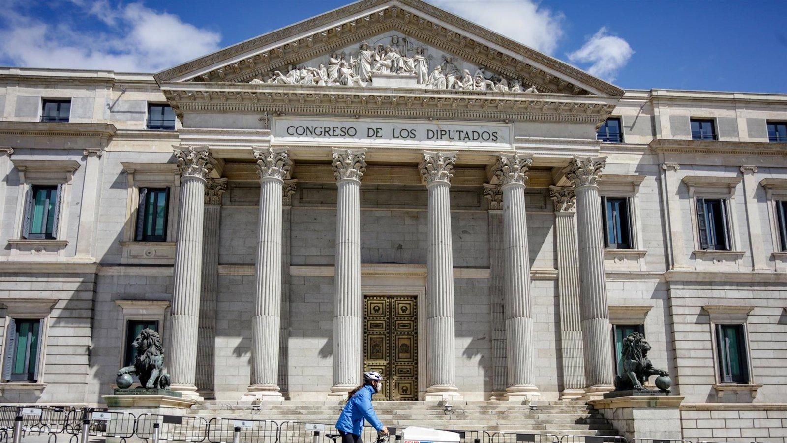 Madrid estudia sancionar a los repartidores que usen indebidamente las bicicletas de BiciMad