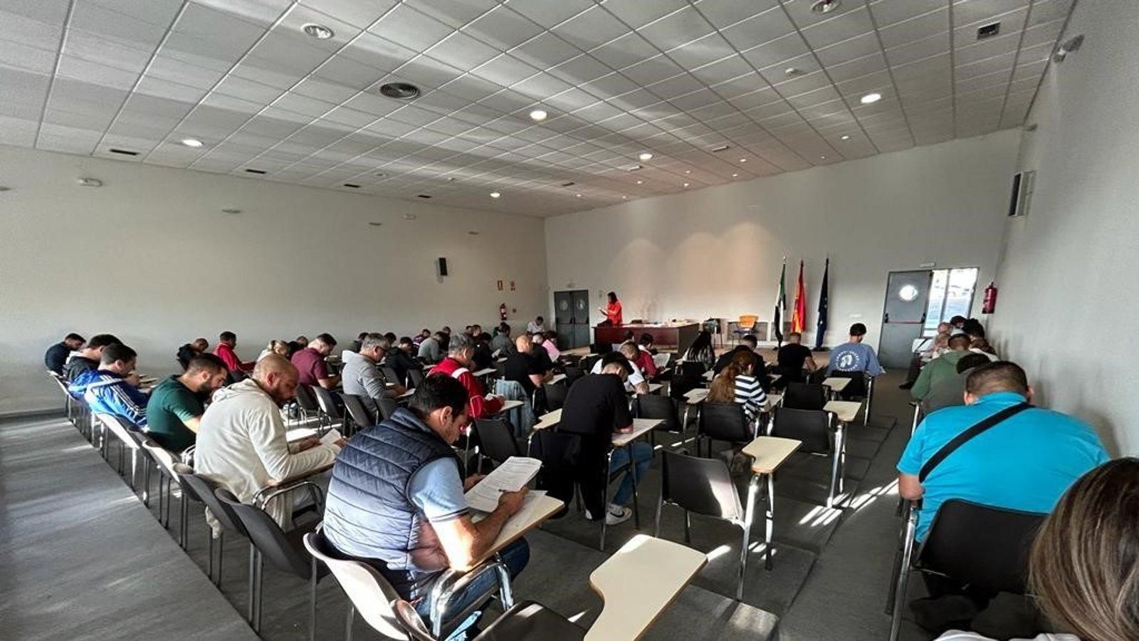 La Comunidad de Madrid refuerza las ayudas para el CAP y los permisos C y D