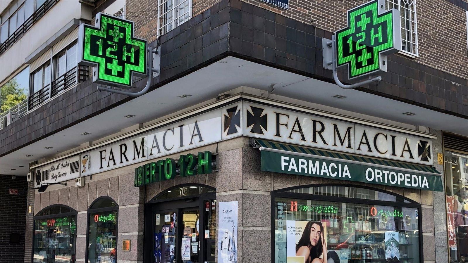 La CNMC recomienda suprimir las restricciones a la ampliación de horarios en las farmacias de la Comunidad