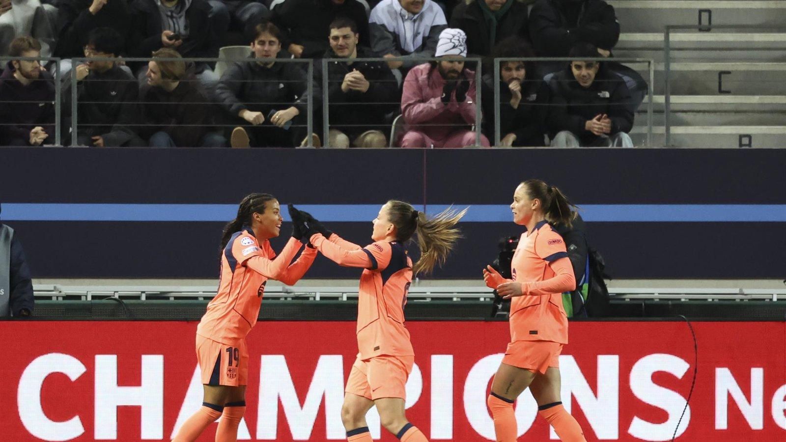 El Barça Femení se impone en París y asegura el liderato del grupo