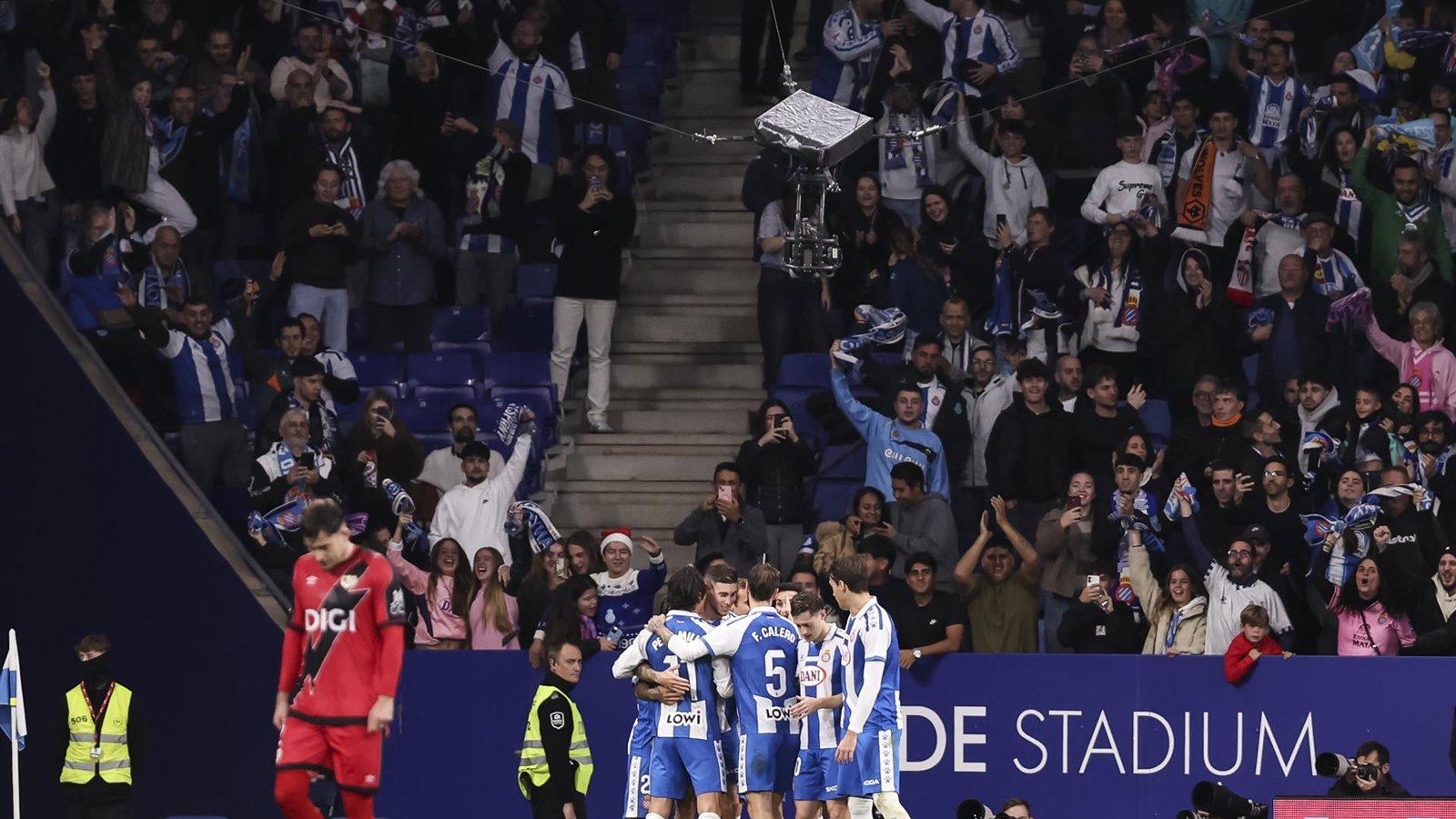 El Espanyol busca liderar y el Elche supera su racha negativa en LaLiga