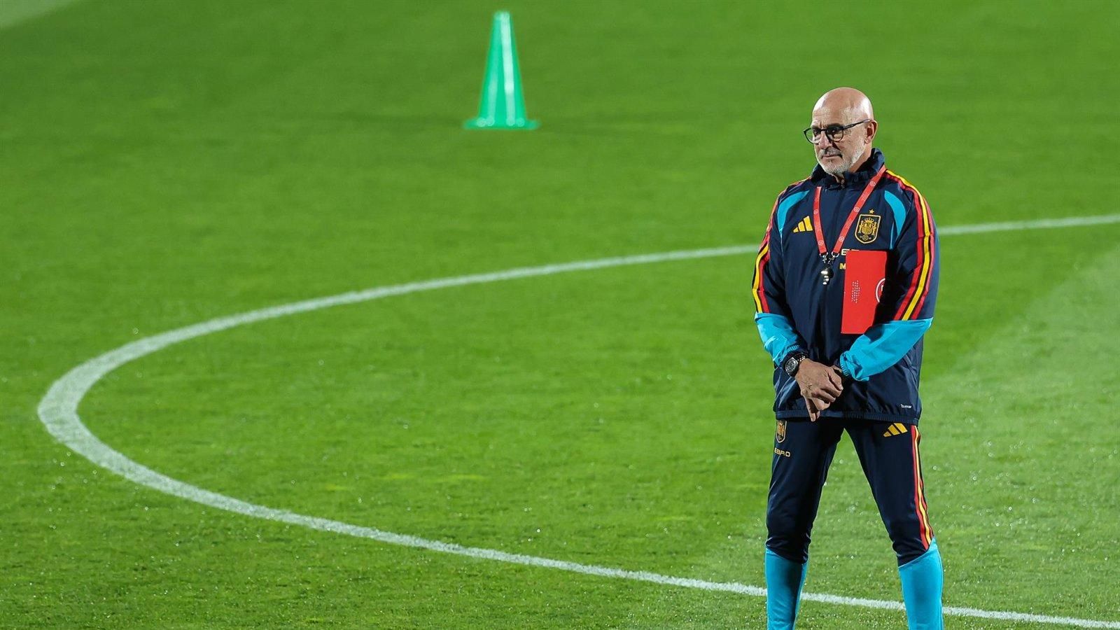 Luis de la Fuente reivindica a España: “Sin miedos ni complejos, somos candidatos al Mundial”