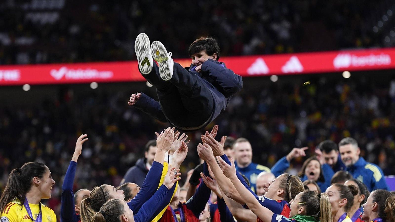 Sonia Bermúdez destaca la felicidad de las jugadoras tras ganar la final