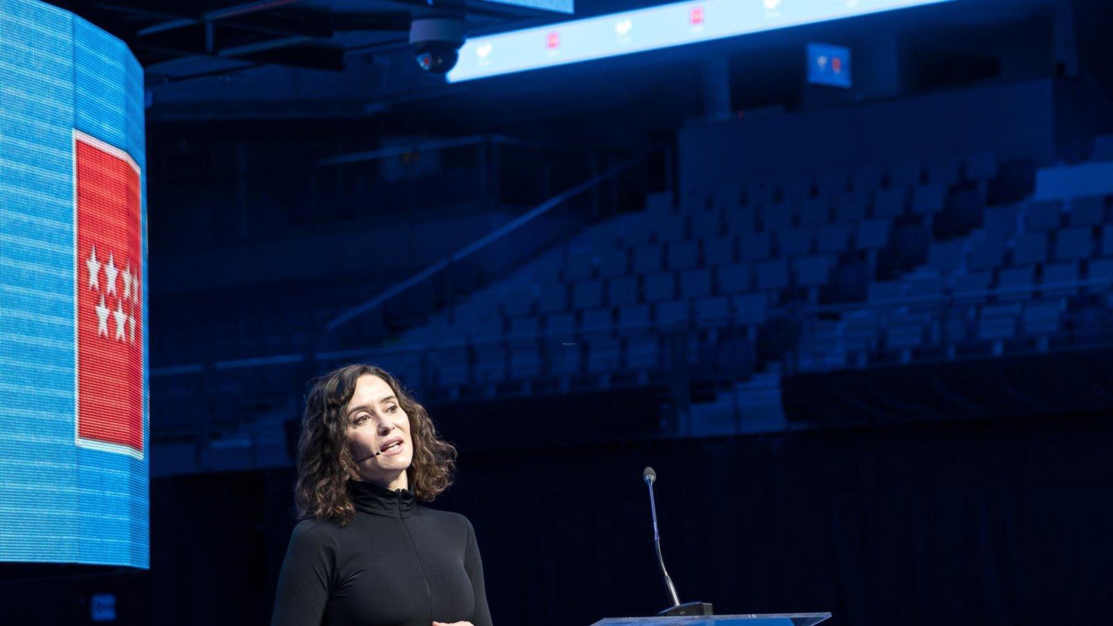 Díaz Ayuso celebra los datos históricos de afiliación y descenso del paro en noviembre