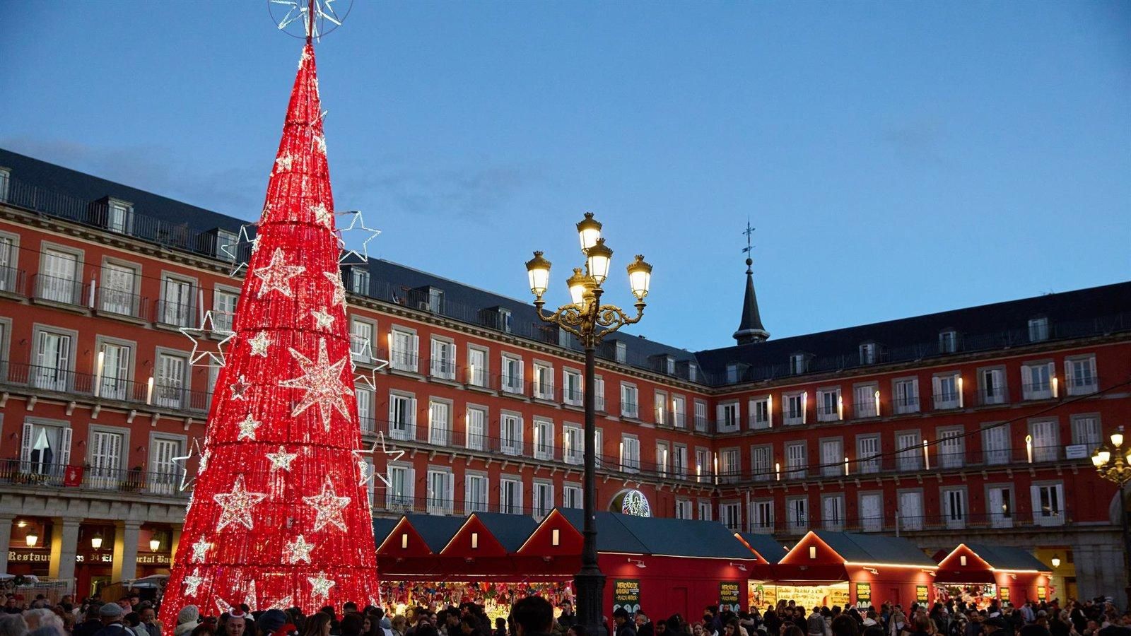 La campaña de Navidad generará cerca de 69.000 contratos en Madrid, un 5% más que en 2024