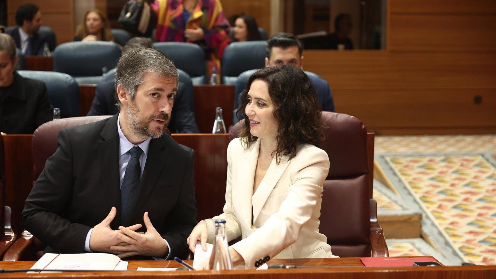 García Martín defiende la independencia del Consejo de Transparencia y acusa al PSOE de encubrir acosos y corrupción