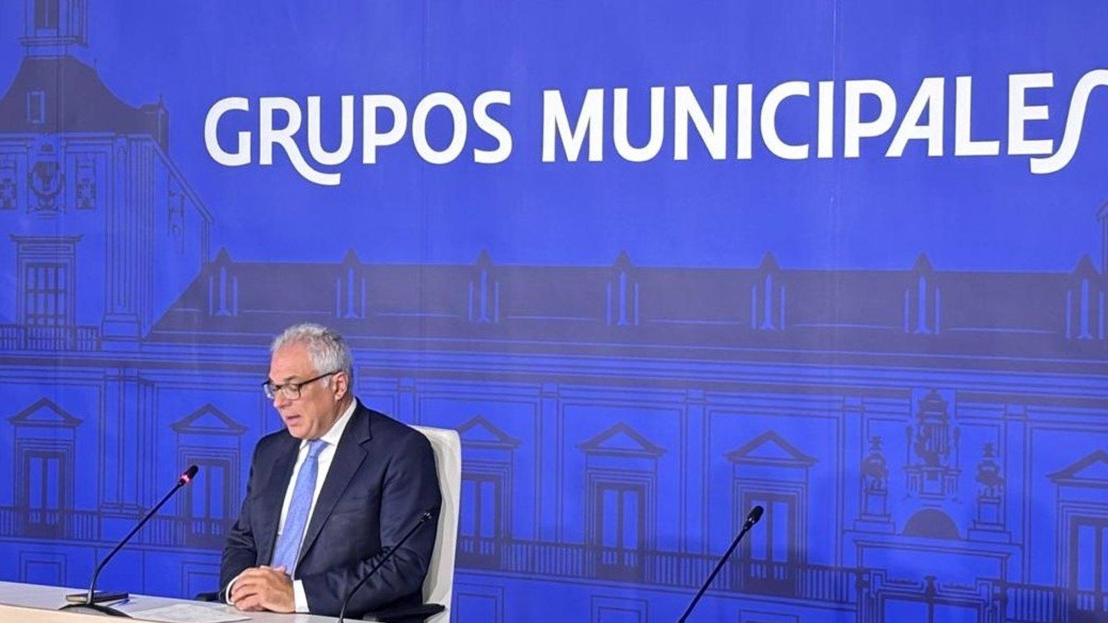 Carlos Izquierdo defiende la gestión de Almeida como 