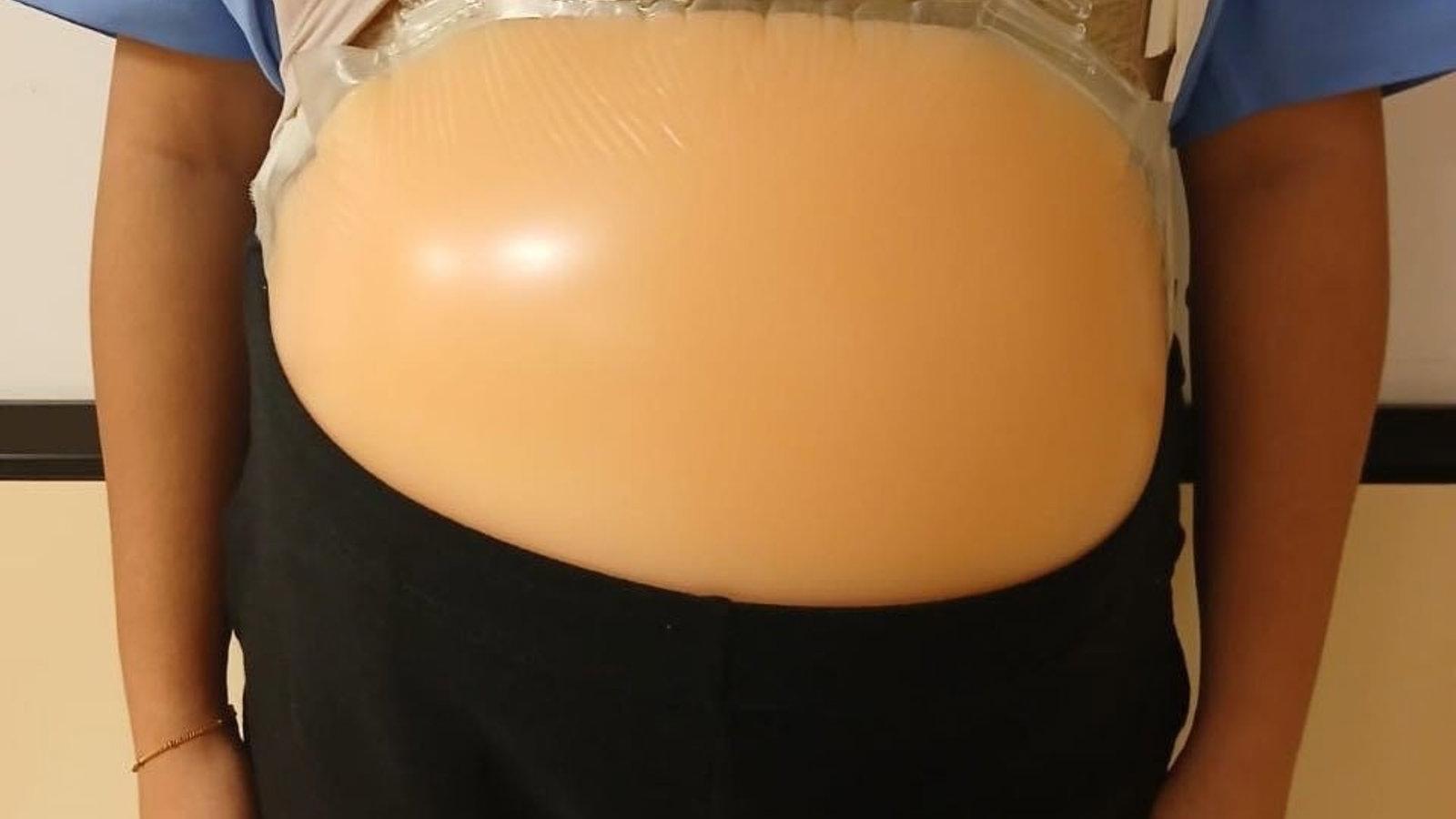 Detenida en Barajas una mujer por ocultar cocaína en un vientre falso simulando embarazo