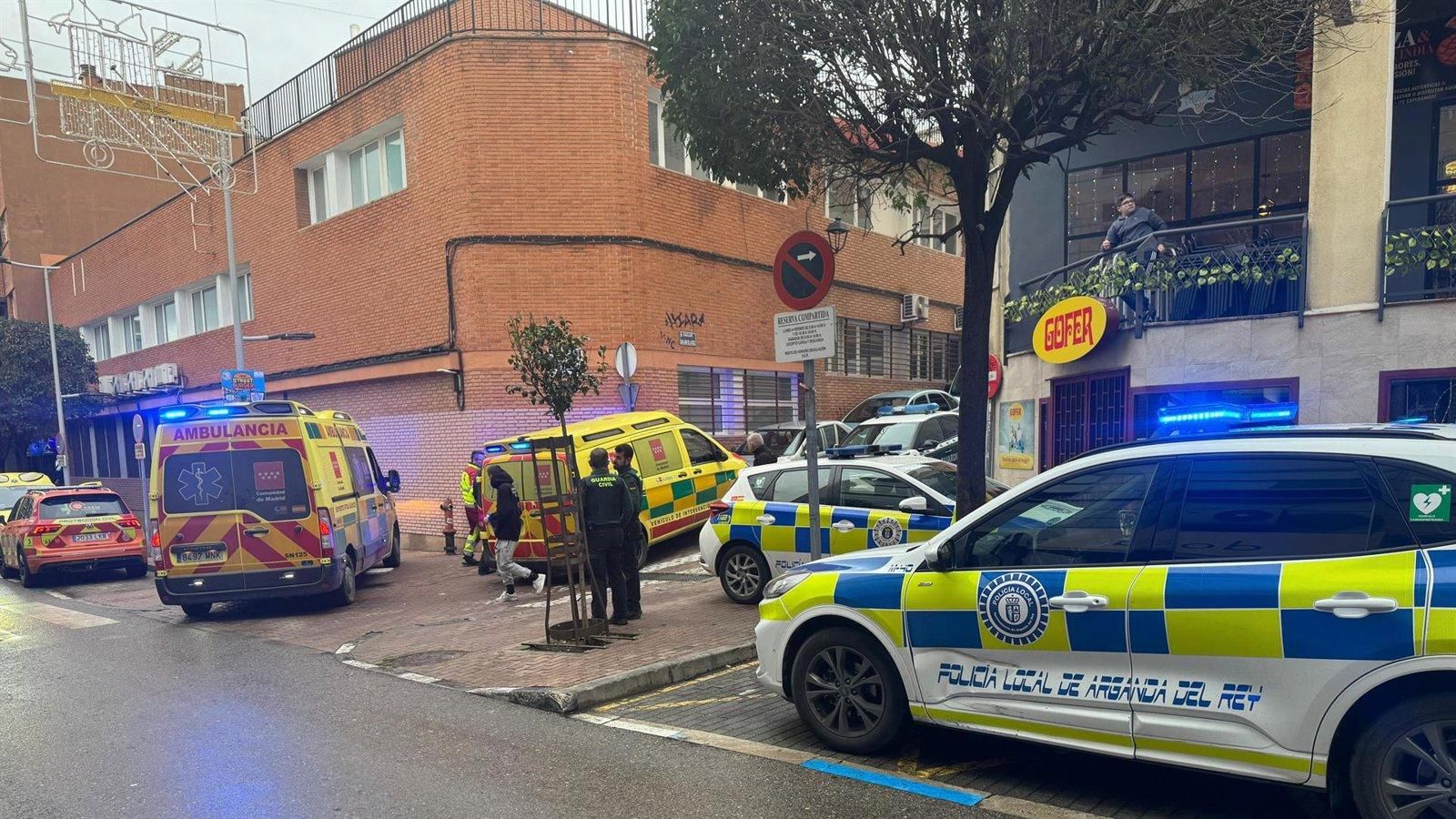 Un trabajador sufre heridas graves tras caer desde tres metros en una obra de Arganda