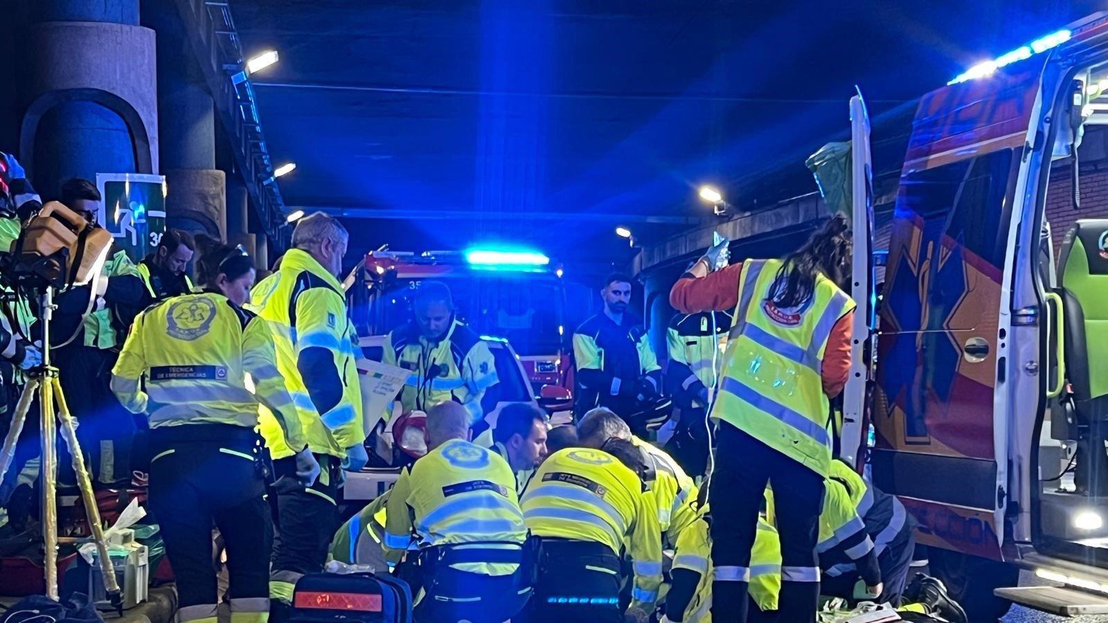 Fallece un motorista tras un accidente en el túnel de María de Molina, Madrid