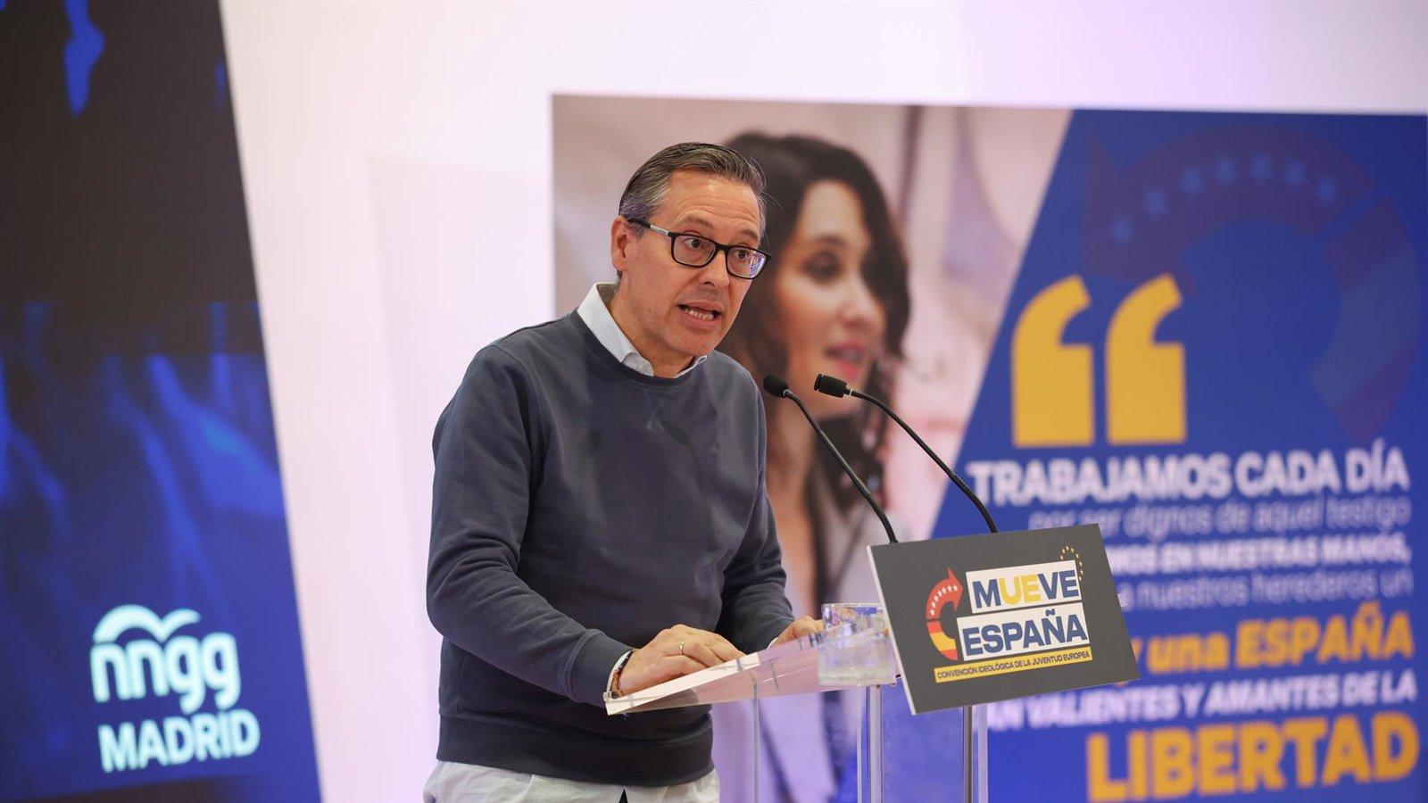 Serrano defiende la misa por las víctimas de Adamuz y asegura que solo "molesta" a los que "viven en el rencor permanente"