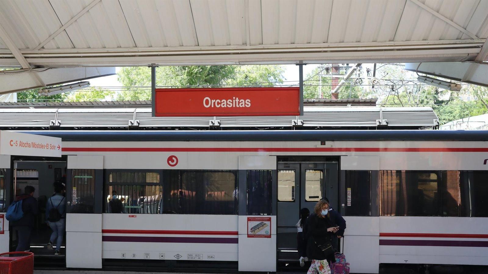 La C-5 de Cercanías Madrid acumula demoras de 20 minutos por una incidencia entre Embajadores y Laguna