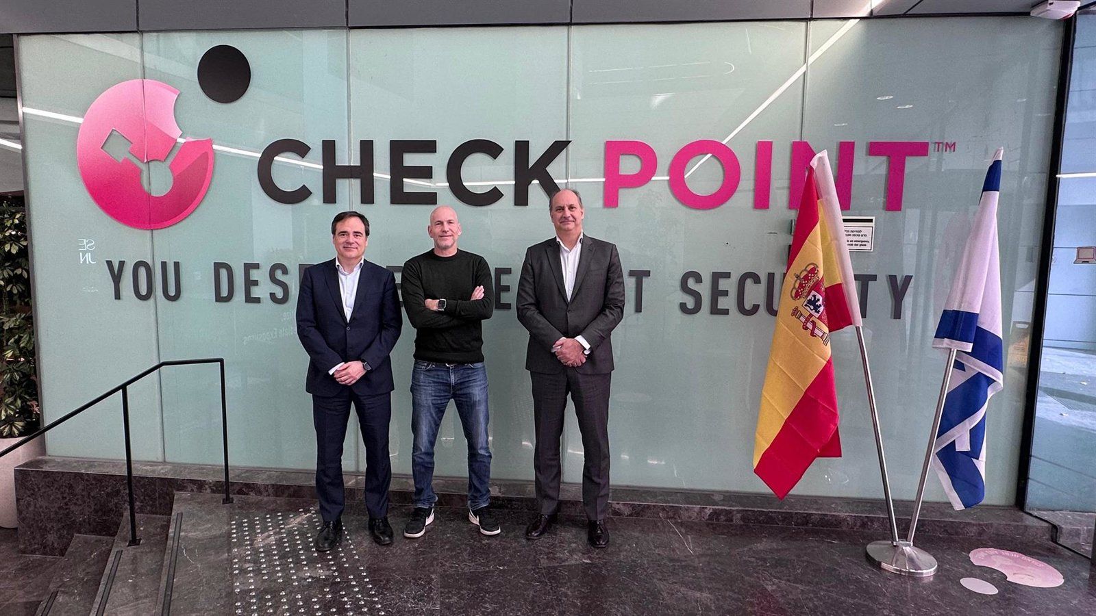 La Comunidad explora en Israel nuevas soluciones para reforzar la ciberseguridad de su administración