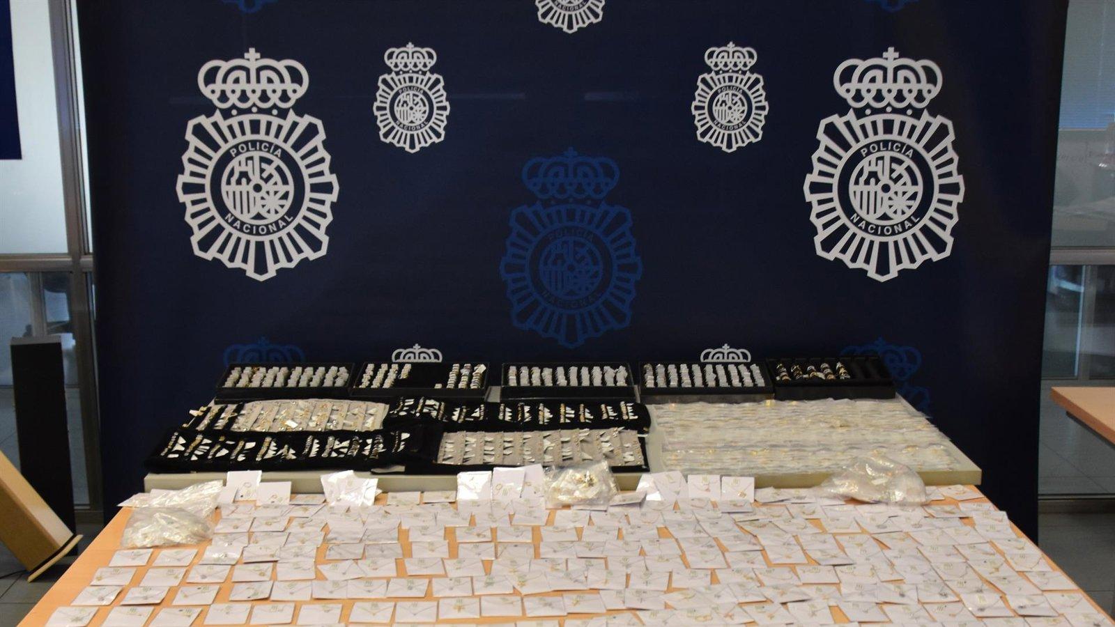 Detenido en Alcorcón por robar joyas valoradas en 1,5 millones en un área de servicio de la A-3