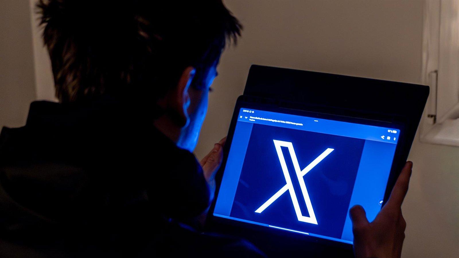 El 77% de los españoles apoya prohibir las redes sociales a menores de 16 años