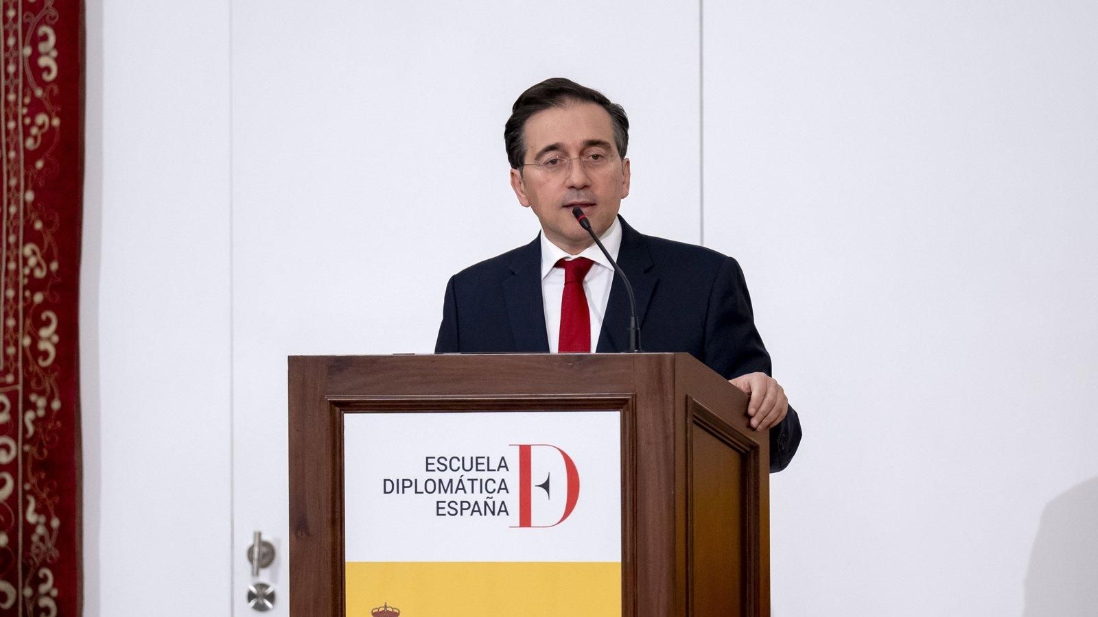 Albares exige respeto al derecho internacional y pide desescalada tras el ataque contra Irán