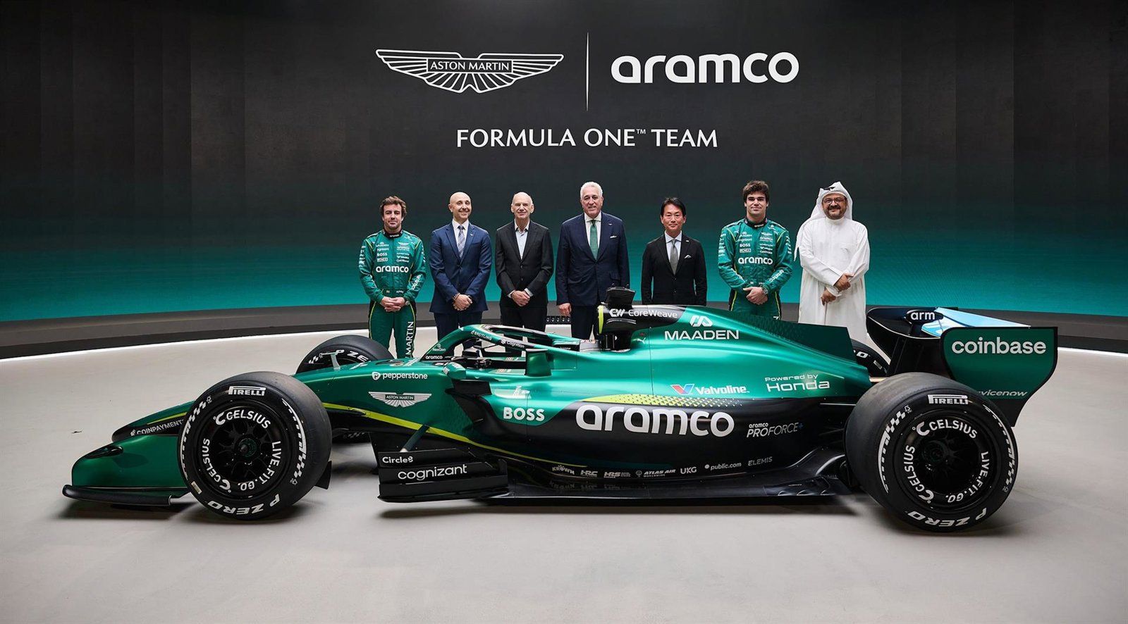 Aston Martin presenta el AMR26 de Newey y Alonso ve el inicio de una nueva etapa