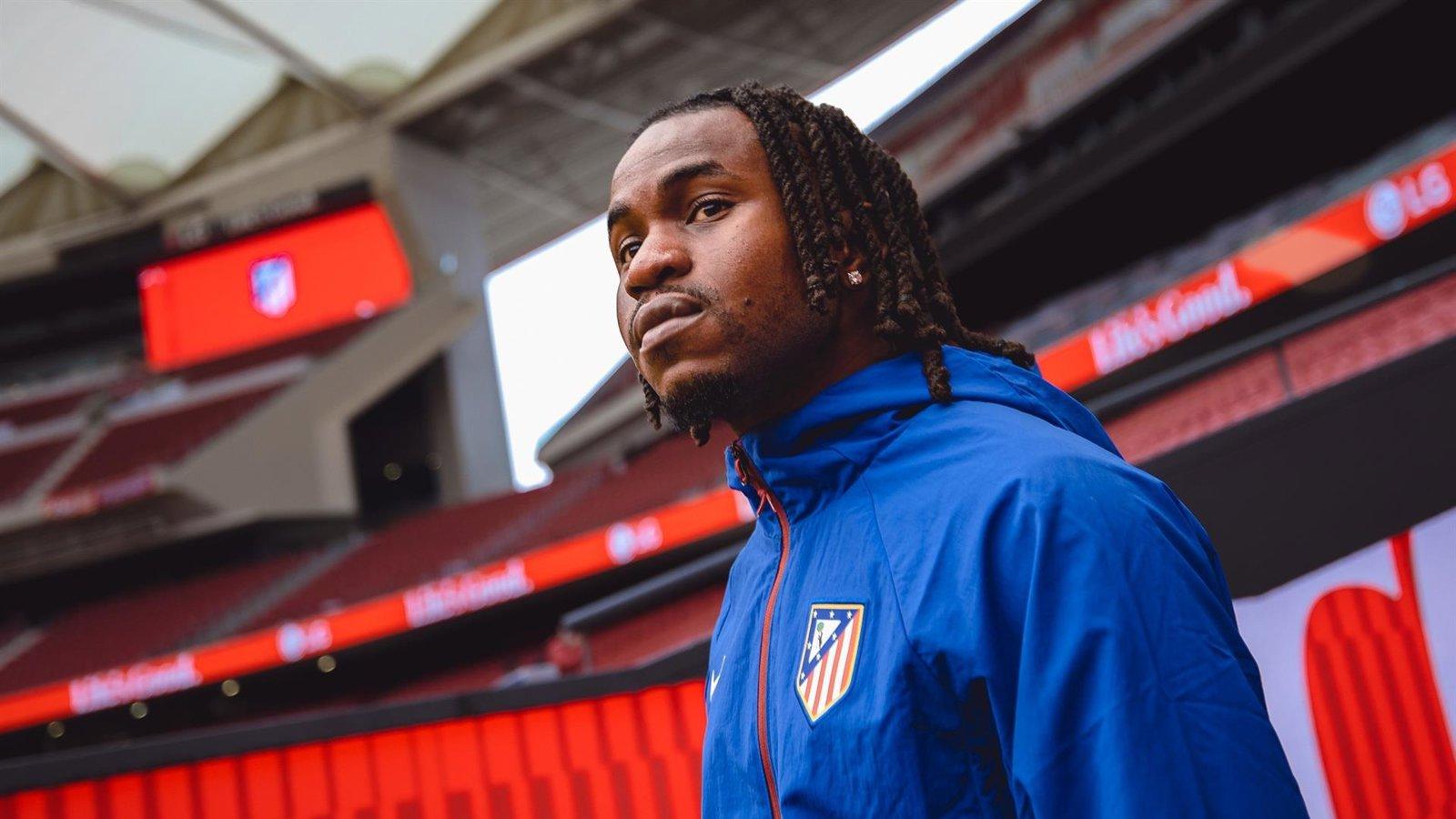 Lookman, Vargas y Mendoza firman por el Atlético hasta 2030 y 2031 tras pasar reconocimiento médico