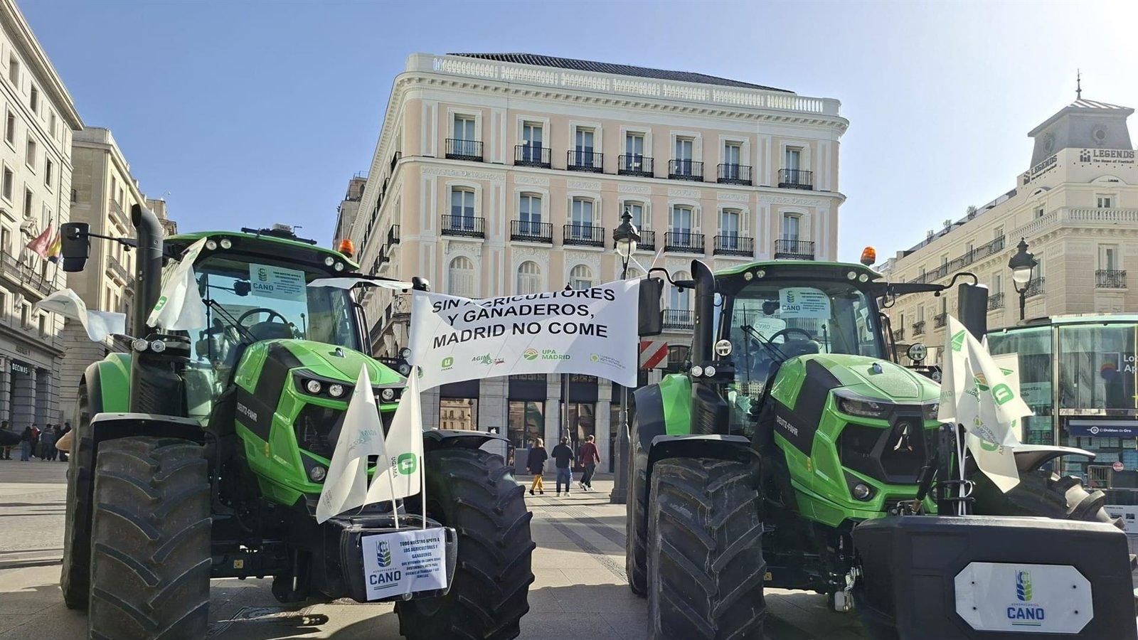 El campo madrileño protesta en la Puerta del Sol contra el acuerdo entre la UE y Mercosur