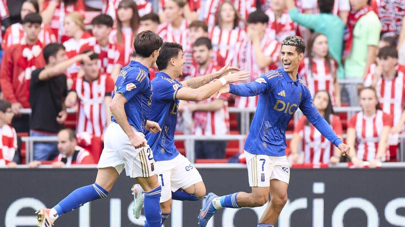 El Oviedo denuncia “perjuicio evidente” por la suspensión ante el Rayo y estudia pedir los tres puntos