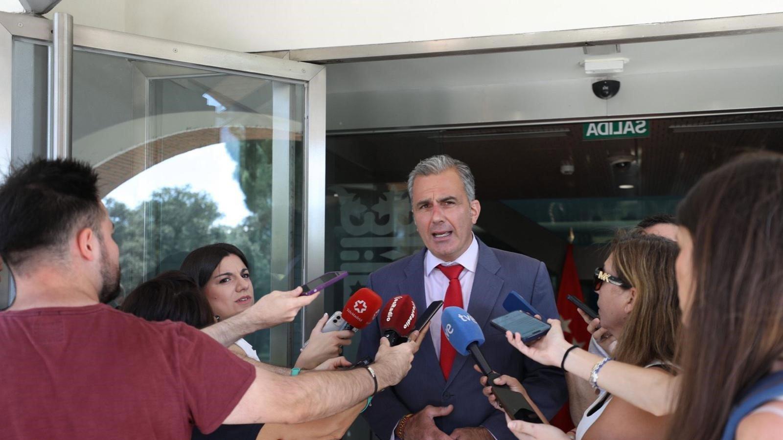 Vox abre proceso sancionador a Ortega Smith tras su suspensión cautelar de militancia