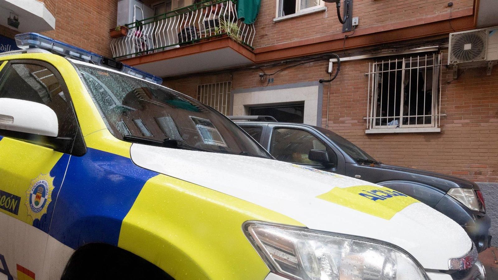 La Policía Local de Alcorcón detiene a un hombre por agredir e intentar abusar de su esposa